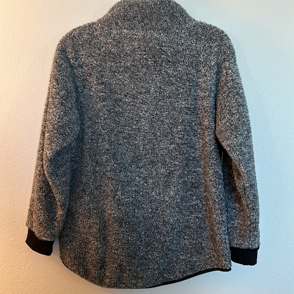Eden Ruth Pull Over Jacket  |  XL fits like a Large - Picture 2 of 3